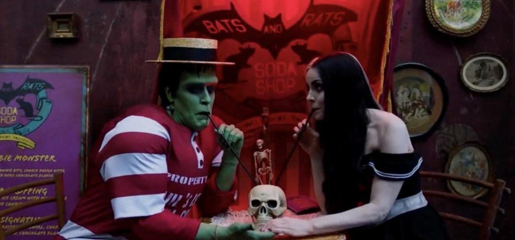 El final de The Munsters (2022) explicado: ¿Lily y Herman terminan juntos?