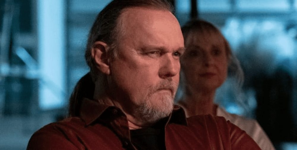 Monarch Episodio 5: Muerte y Navidad – Final Explicado