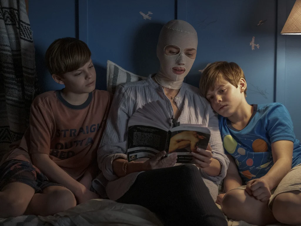 Explicación del final de Goodnight Mommy (2022): la verdad tras las sospechas de los gemelos