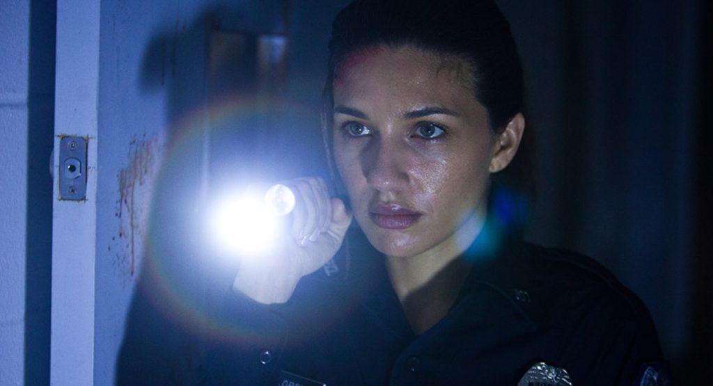 El final de Last Shift (El último turno) explicado: ¿Qué pasó con el padre de Jessica?